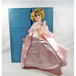 LARGE VINTAGE MADAME ALEXANDER DOLL OF MADAME ALEXANDER IN ORIGINAL BOX