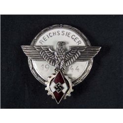 GERMAN NAZI HITLER YOUTH REICHSSIEGER 1944 ENAMELED BADGE