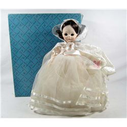 VINTAGE MADAME ALEXANDER "SNOW WHITE" DOLL IN ORIGINAL BOX