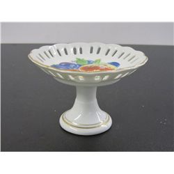 3.5" Tall, 5" Wide Fruit Plate On Pedestal