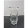 Image 1 : 1986 FTD Heavy Glass Vase