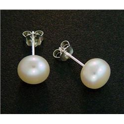 7 Mm White Pearl Stud Earrings