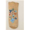 Image 3 : Cree Indian beaded doeskin pouch, approx.  7-1/2” x 2-1/2” showing colored  whiteheart-style floral 