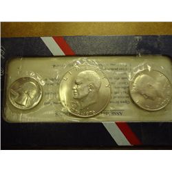 1976 US BICENTENNIAL SILVER UNC SET (NO ENVELOPE)