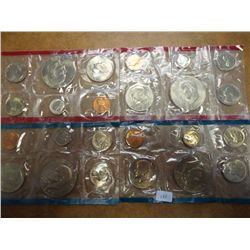 1977 & 78 US MINT SETS (UNC) P/D (NO ENVELOPES)