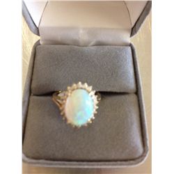 OPAL & DIAMOND 14K GOLD LADIES RING