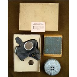 WWII Nazi Waffenamt Gas Mask in Original Box Early 1938