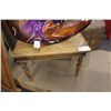 Image 1 : ANTIQUE SIDE TABLE