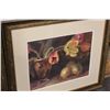 Image 2 : PAIR OF FRAMED STILL LIFE PRINTS BY SHARI WHITE