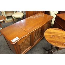 CLAIRTONE STEREO IN DISPLAY CABINET