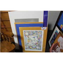 COLLECTION OF APPROX 7 MATTED PRINTS - SMALL TO