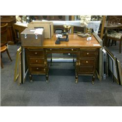 ANTIQUE DESK