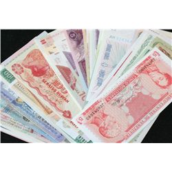Foreign Bank Note, Various Dates & Denominations, Lot of 100 From 100 Different Countries, Crisp & U