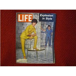 1961 Style Magazine