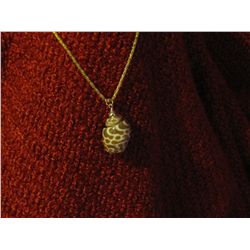 Unique Shell Gold Pendant