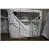 Image 1 : 5 PERSON, 37 JET HOT TUB