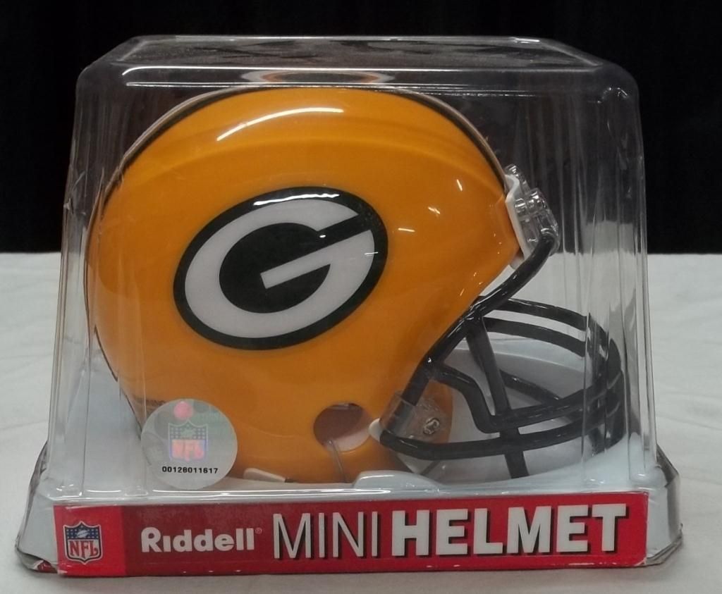 Riddell Green Bay Packers Mini Helmet Nip