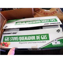 Exterior Gourmet Chef Gas Stove in Box