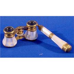 Lot 091_: Mother of Pearl Opera Glasses