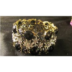 blach crystal bracelet
