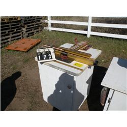 Woodpeckers adjustable router fence & table