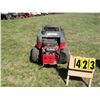 Image 2 : Snapper Yard Cruiser zero turn mower