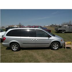 2003 Dodge Caravan     SN- 2D4GP74L93R124367