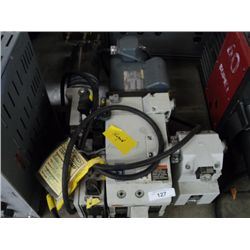 LH TRIVAC D25BCS VACUUM PUMP