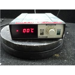 OMEGA 2168A THERMOMETER