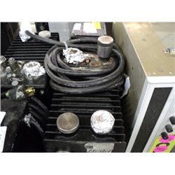 ALCATEL 2033 VACUUM PUMP