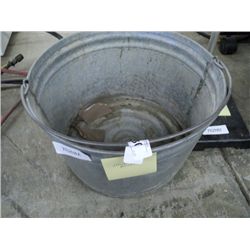 METAL BUCKET