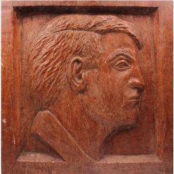circa 1922: Michael Collins carved wooden portrait plaque