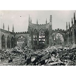 1939-45: Second World War international press photographs