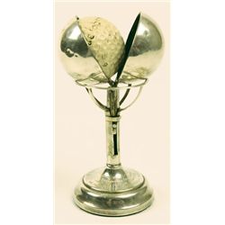 Golf 1935: Roehampton Tournament silver golf ball presentation piece