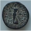 Image 2 : Augustus (27 BC - 14 AD) - AE-20  Apamea, Syria. 18-17 BC. Obv: Bust of Athena r., wearing a crested