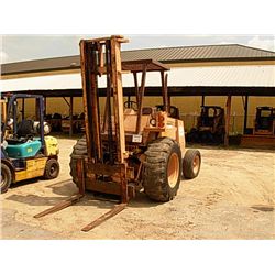 CASE 586E FORKLIFT