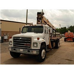 JLG MODEL JGGB1010 HYDRAULIC CRANE (MTD)