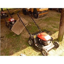 HONDA 216 PUSH MOWER W/BAGGER