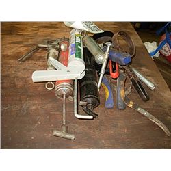 (1) LOT GREASE GUNS