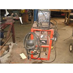 MILLER WIRE WELDER W/ LINCOLN PLASMA CUTTER W