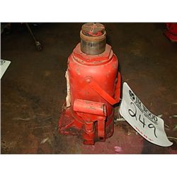 HYDRAULIC JACK