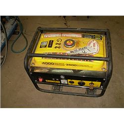 CHAMPION 3500 WATT GENERATOR