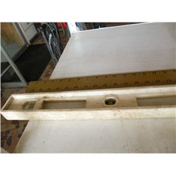 LIGHT STAND W/2 LIGHTS