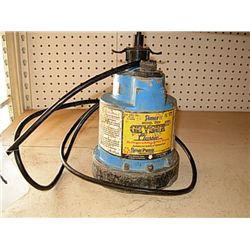 1" SUBMERSIBLE PUMP