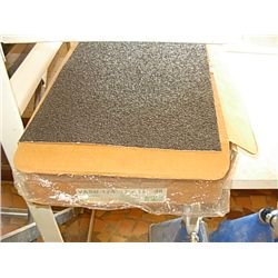 (1) LOT SAND PAPER