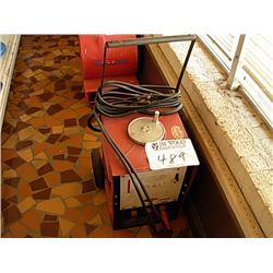 DAYTON ELECTRIC WELDER