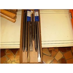(1) LOT HAMMER DRILL CHISELS