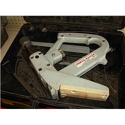 PORTA-NAILER