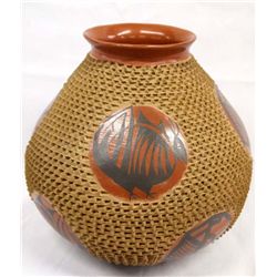 Mata Ortiz Very Large Textured Jar - Jose Gonzalez