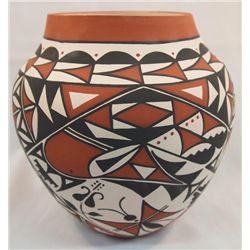 2009 Acoma Traditional Pottery - Clovis Garcia